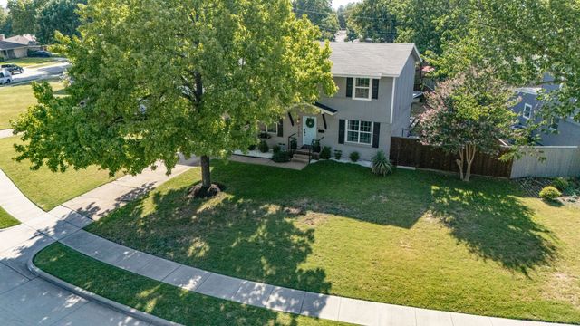 1203 Quill Drive, Plano, TX 75075