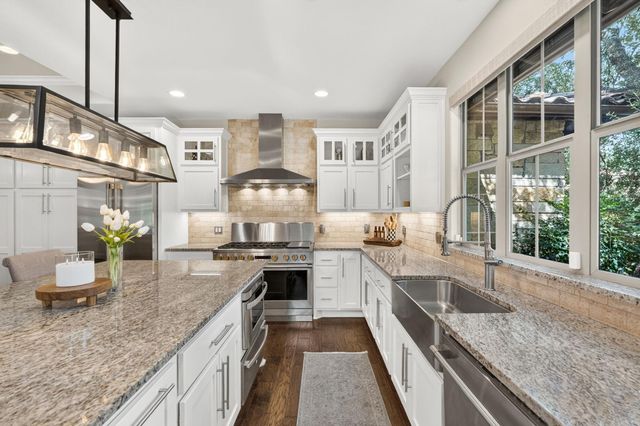 15109 Falconhead Grove LOOP, Austin, TX 78738