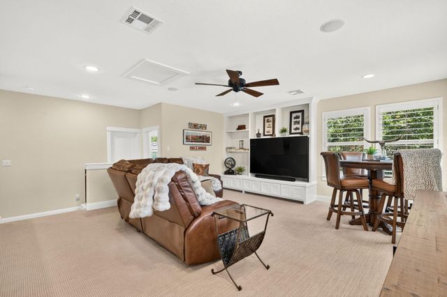 15109 Falconhead Grove LOOP, Austin, TX 78738