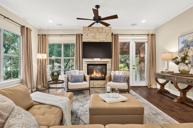 15109 Falconhead Grove LOOP, Austin, TX 78738