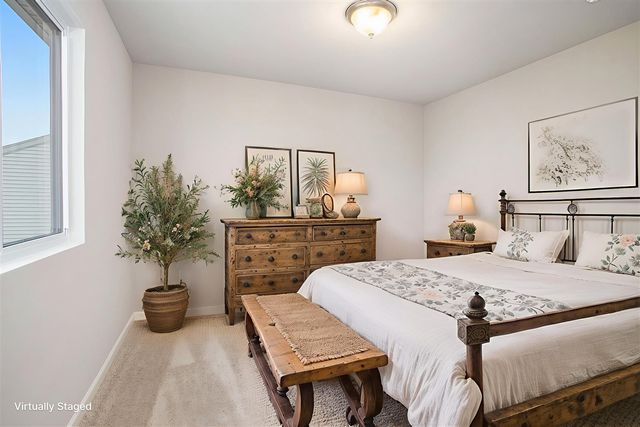 48692 Silver Oaks Boulevard, Mattawan, MI 49071