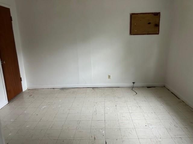 124 Sage Street, Lake Jackson, TX 77566