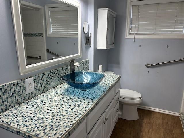 124 Sage Street, Lake Jackson, TX 77566