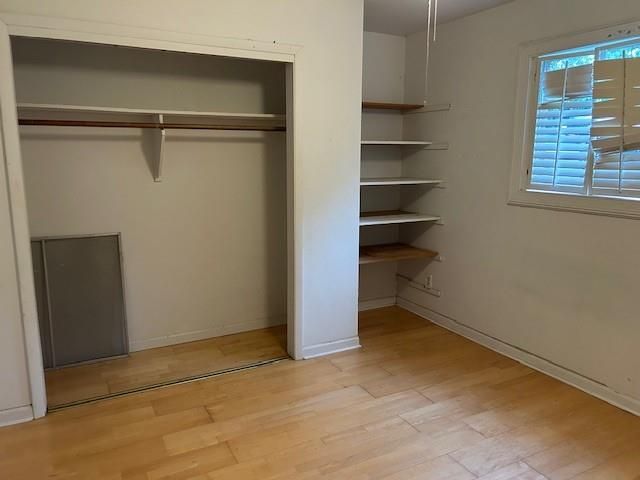 124 Sage Street, Lake Jackson, TX 77566