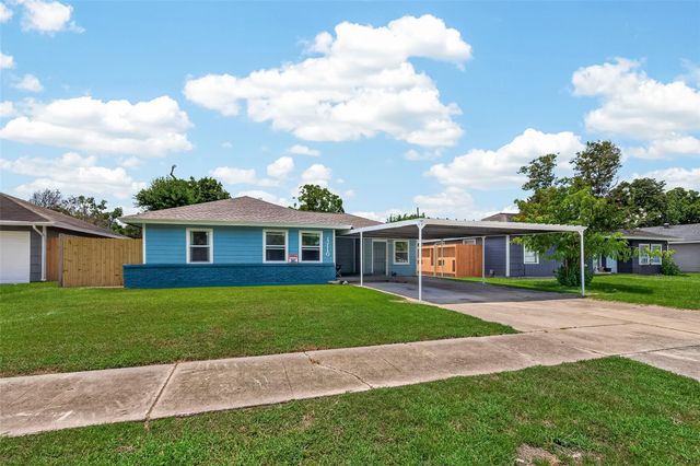 12110 Palmcrest Street, Houston, TX 77034