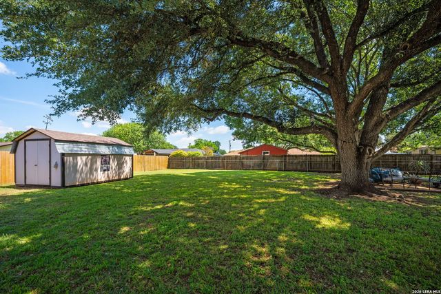 162 Doris St, New Braunfels, TX 78130