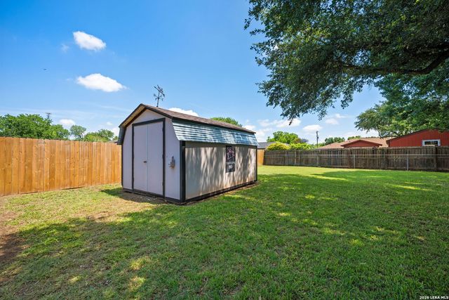 162 Doris St, New Braunfels, TX 78130