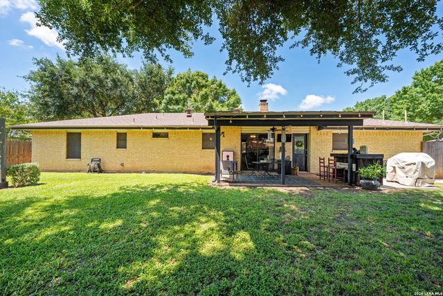 162 Doris St, New Braunfels, TX 78130