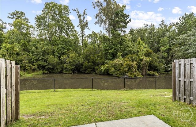 29 Leaf Court, Richmond Hill, GA 31324