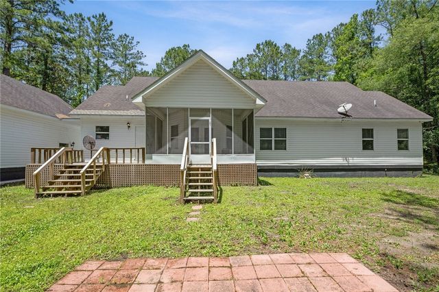 389 Magnolia Drive, Waverly, GA 31565