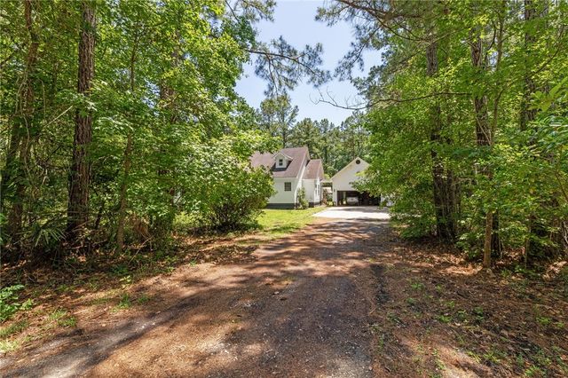 389 Magnolia Drive, Waverly, GA 31565