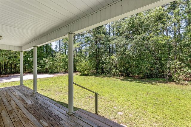 389 Magnolia Drive, Waverly, GA 31565