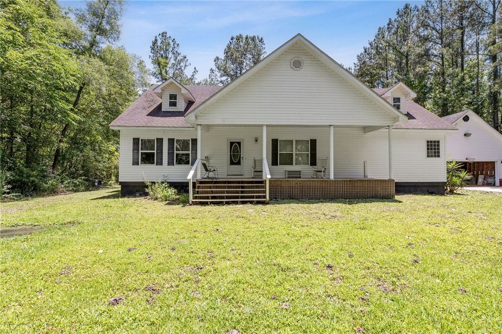 389 Magnolia Drive, Waverly, GA 31565