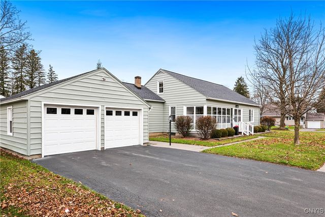 65 Copley Street, Auburn, NY 13021