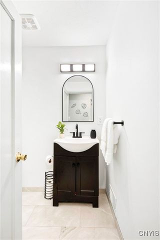 65 Copley Street, Auburn, NY 13021