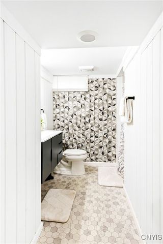 65 Copley Street, Auburn, NY 13021