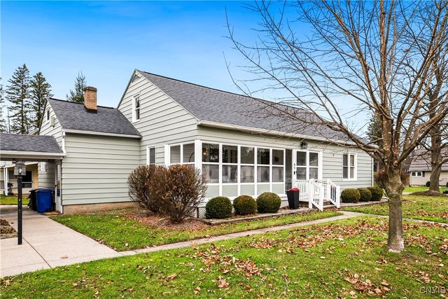 65 Copley Street, Auburn, NY 13021