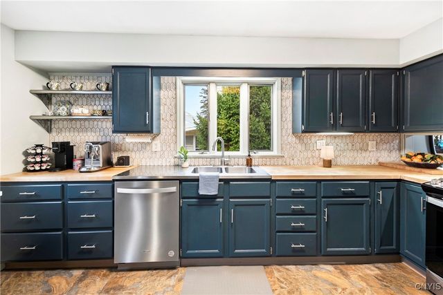 65 Copley Street, Auburn, NY 13021