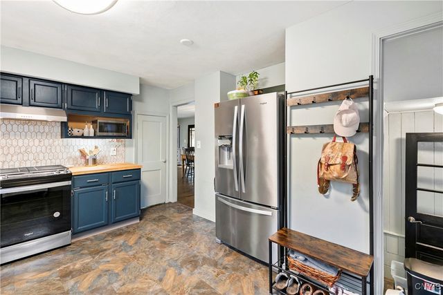 65 Copley Street, Auburn, NY 13021