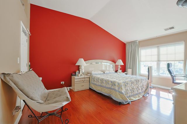 169 Concord Lane 169, Carol Stream, IL 60188