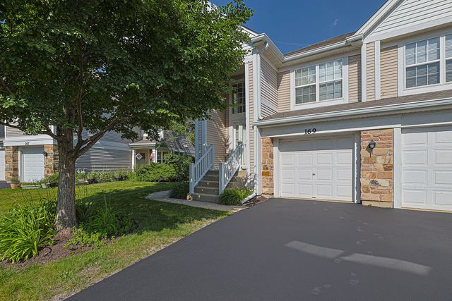 169 Concord Lane 169, Carol Stream, IL 60188