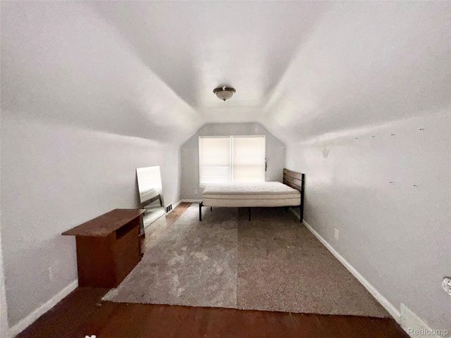 19620 Sunset Street, Detroit, MI 48234