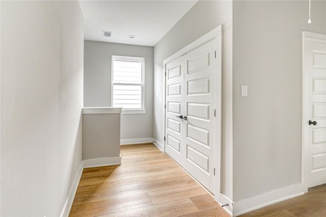 4220 Mckinley Street, Houston, TX 77051