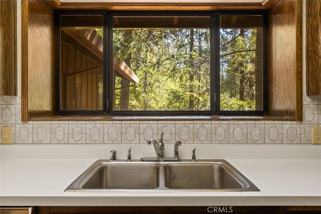 6638 Ray Family Lane, Magalia, CA 95954