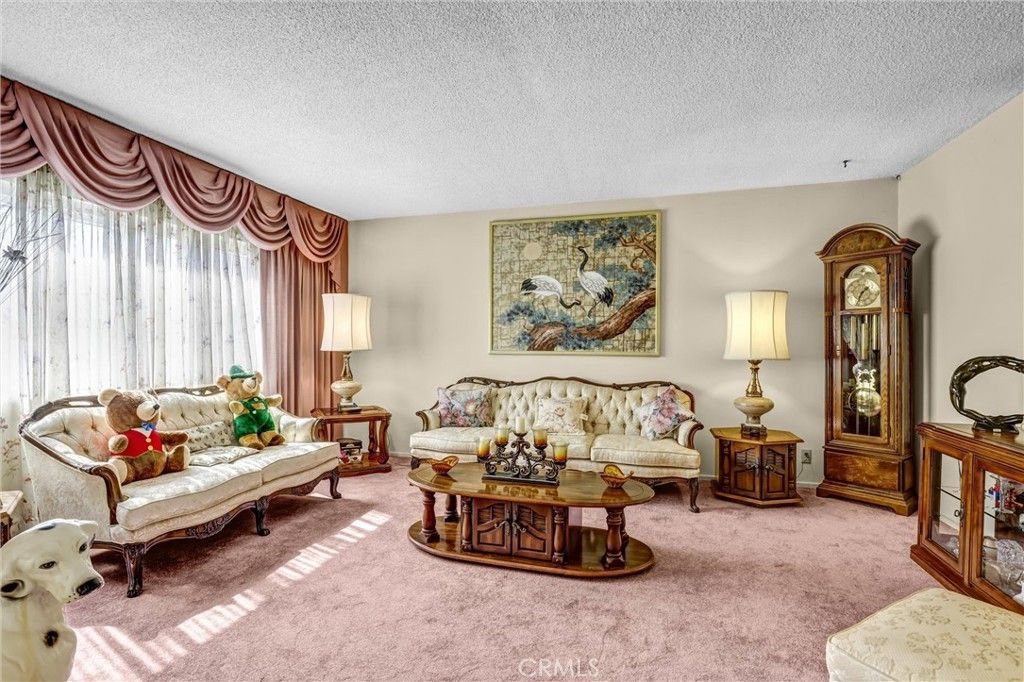 301 E Buckthorn, Inglewood, CA 90301 — photo 4