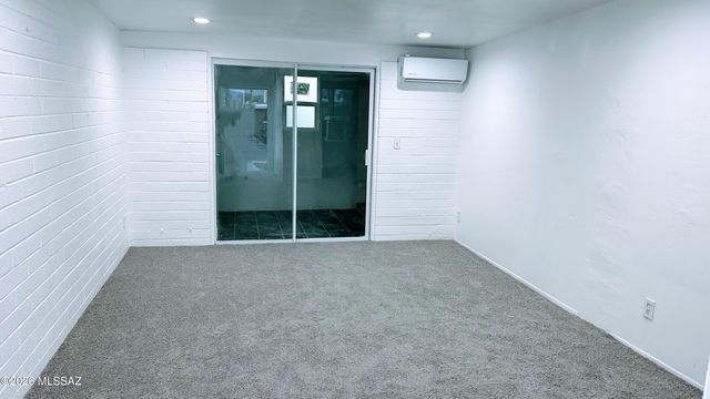 3658 E Ellington Place, Tucson, AZ 85713