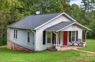 15 Circle Street, Granite Falls, NC 28630