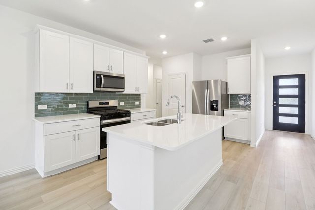 207 Decoursey Drive, Princeton, TX 75071