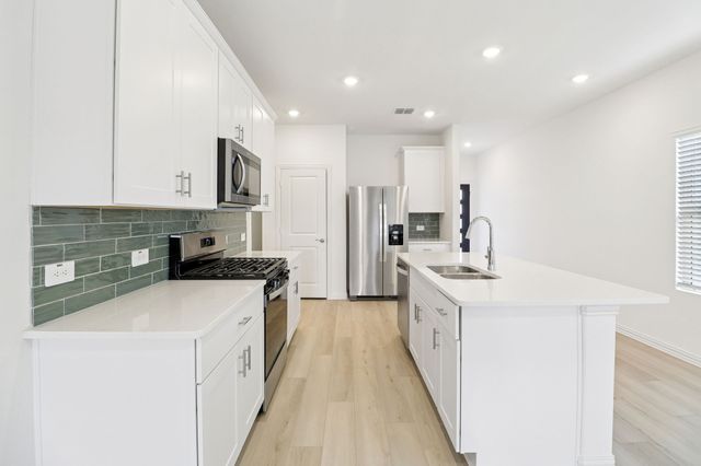207 Decoursey Drive, Princeton, TX 75071