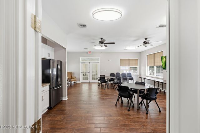 8601 BEACH Boulevard 1412, Jacksonville, FL 32216