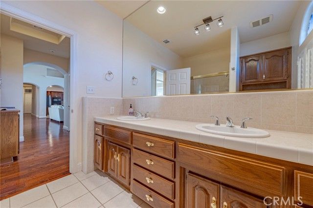 591 Bobolink Court, Merced, CA 95340