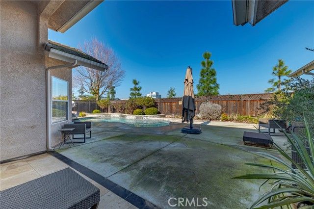 591 Bobolink Court, Merced, CA 95340