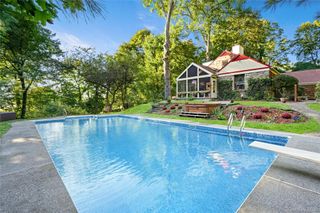 55 Greenmeadow Road, Pleasantville, NY 10570