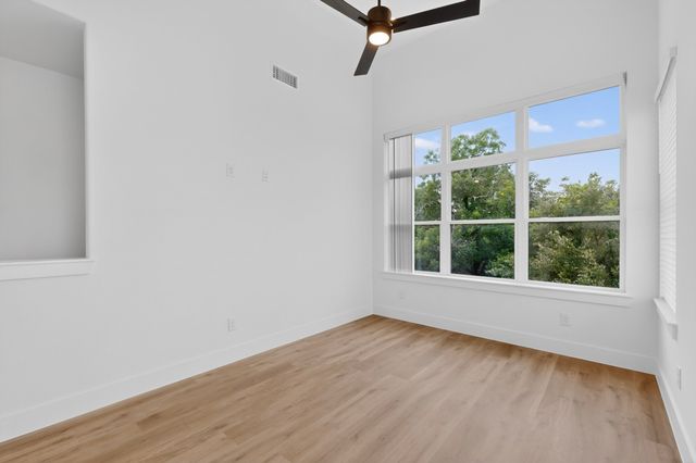 2230 Shea Road 101, Dallas, TX 75235