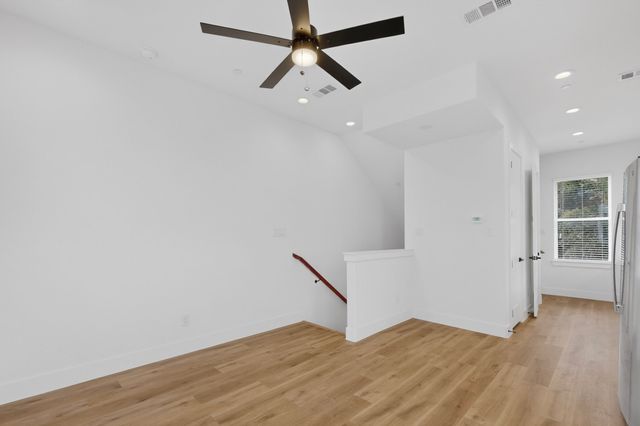 2230 Shea Road 101, Dallas, TX 75235