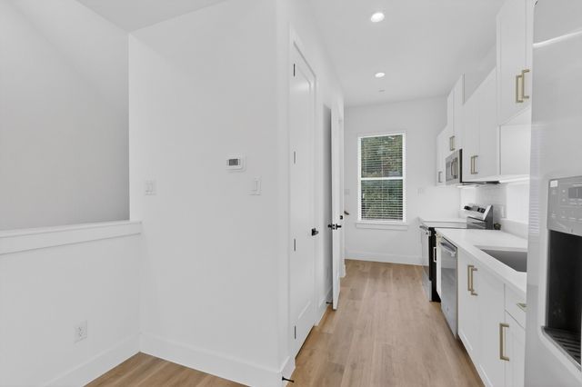 2230 Shea Road 101, Dallas, TX 75235
