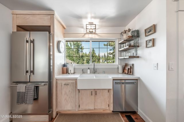 160 Laramie Street, Markleeville, CA 96120