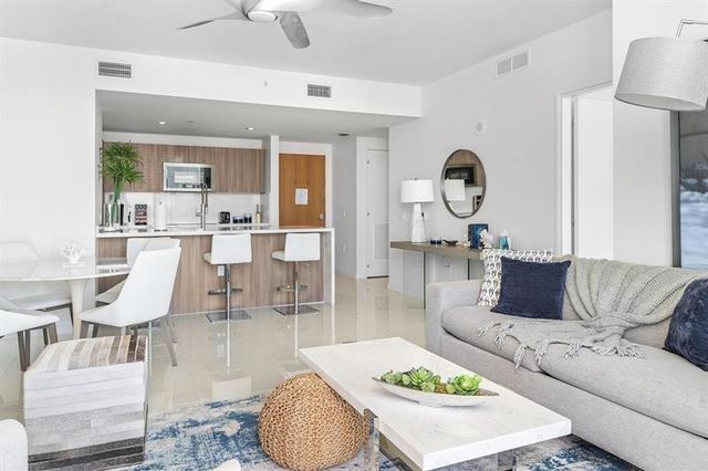 401 N Birch Road 1214, Fort Lauderdale, FL 33304