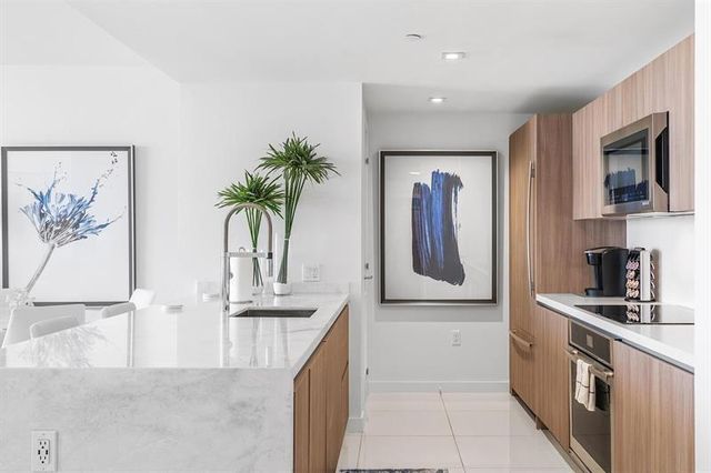 401 N Birch Road 1214, Fort Lauderdale, FL 33304