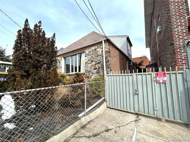 54-07 84th Street, Elmhurst, NY 11373