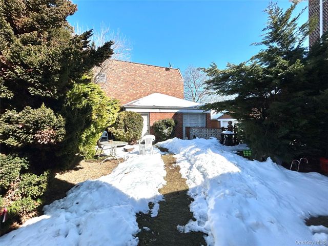 54-07 84th Street, Elmhurst, NY 11373