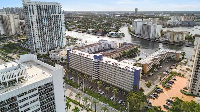 1893 S Ocean Drive 802, Hallandale Beach, FL 33009