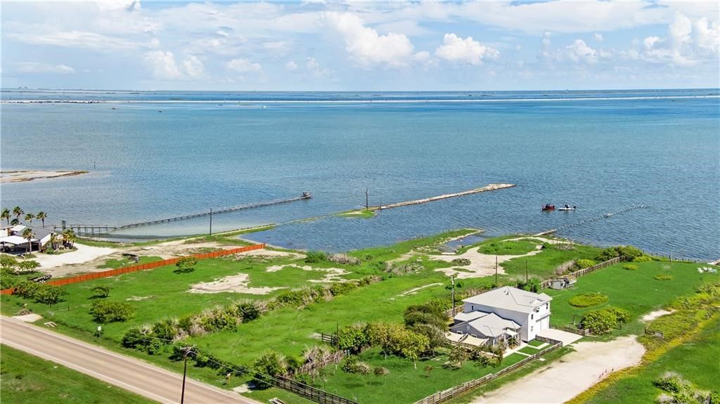 2229 Laguna Shores Dr., Corpus Christi, TX 78418 — photo 3
