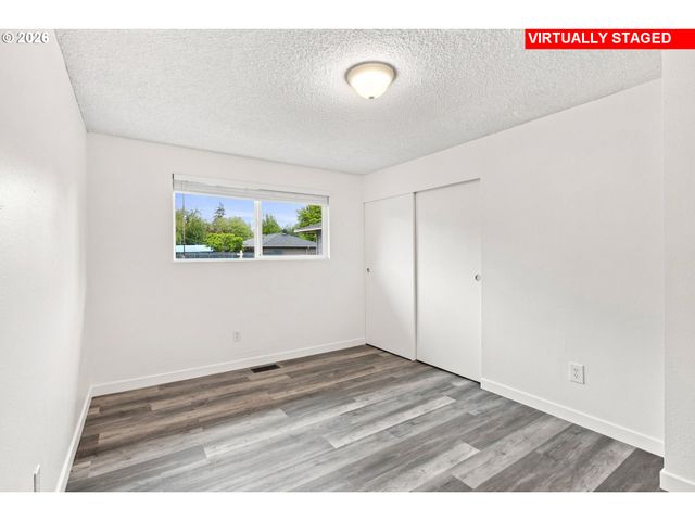 3820 Sw 196TH Ave, Beaverton, OR 97078