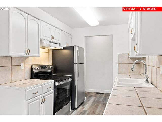 3820 Sw 196TH Ave, Beaverton, OR 97078