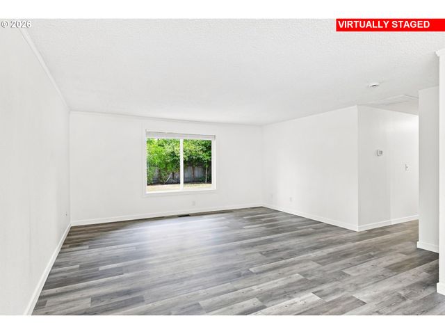 3820 Sw 196TH Ave, Beaverton, OR 97078